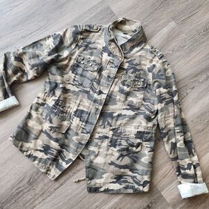 JJ Winter Bedazzled Women's Camo Design Utility Jean Jacket - Beige/Olive